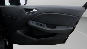 Renault Clio EVOLUTION E-TECH