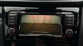 Nissan Qashqai DIG-T ACENTA PREMIUM DCT