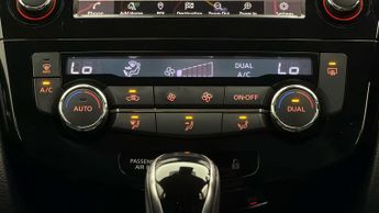 Nissan Qashqai DIG-T ACENTA PREMIUM DCT