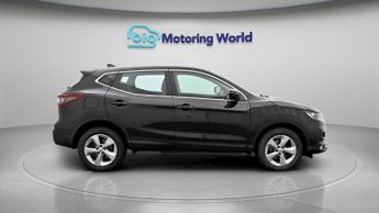 Nissan Qashqai DIG-T ACENTA PREMIUM DCT