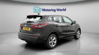Nissan Qashqai DIG-T ACENTA PREMIUM DCT