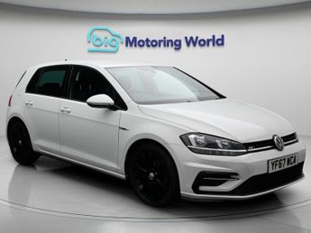 Volkswagen Golf R LINE TSI DSG