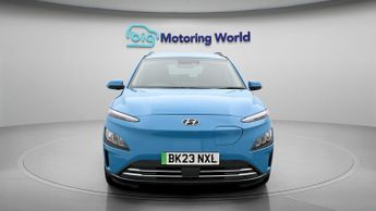 Hyundai KONA PREMIUM