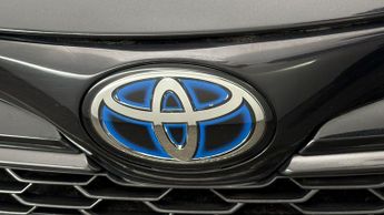 Toyota Corolla ICON TECH