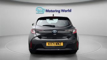 Toyota Corolla ICON TECH