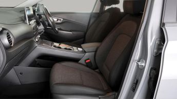 Hyundai KONA PREMIUM
