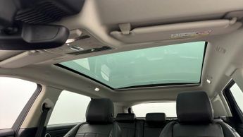 Land Rover Range Rover Evoque R-DYNAMIC SE
