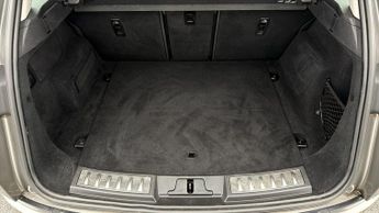 Land Rover Range Rover Evoque R-DYNAMIC SE