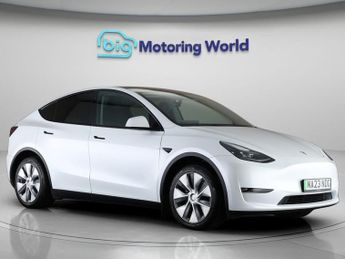Tesla Model Y LONG RANGE AWD