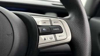 Honda Jazz I-MMD SR