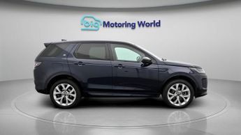 Land Rover Discovery Sport R-DYNAMIC SE
