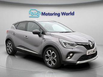 Renault Captur TECHNO E-TECH