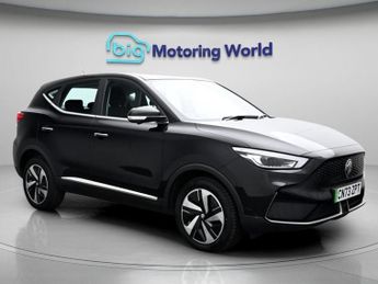 MG ZS SE