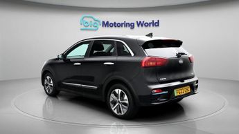 Kia Niro 4 PLUS