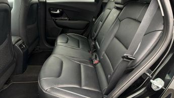 Kia Niro 4 PLUS
