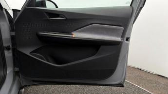CUPRA Born V1