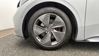 CUPRA Born V1