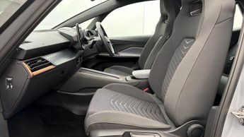 CUPRA Born V1
