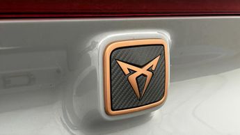 CUPRA Born V1