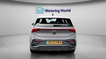 CUPRA Born V1