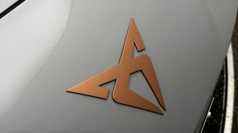 CUPRA Born V1