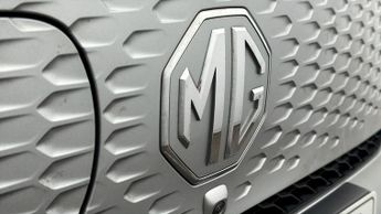 MG MG ZS SE