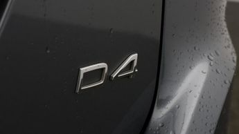 Volvo XC60 D4 R-DESIGN NAV