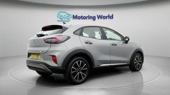 Ford Puma TITANIUM