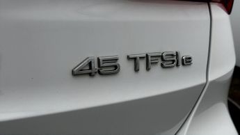 Audi Q3 TFSI E TECHNIK