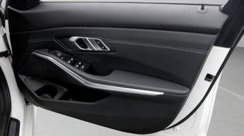 BMW 3 Series 320I SPORT