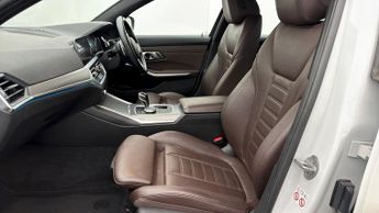 BMW 3 Series 330E M SPORT
