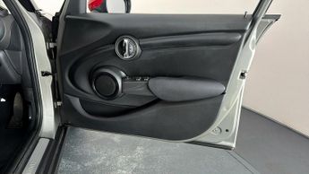 MINI Hatch COOPER