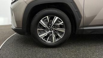 Hyundai TUCSON T-GDI SE CONNECT DCT