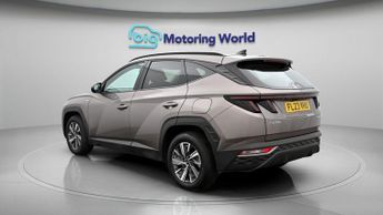 Hyundai TUCSON T-GDI SE CONNECT DCT