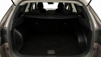 Hyundai TUCSON T-GDI SE CONNECT DCT