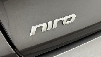 Kia Niro 4 PLUS