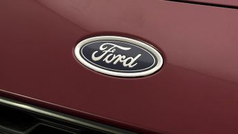 Ford Puma VIVID RUBY EDITION