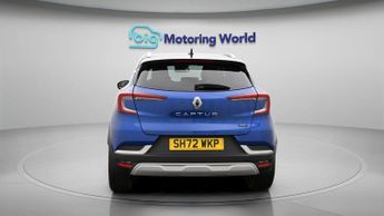 Renault Captur TECHNO E-TECH