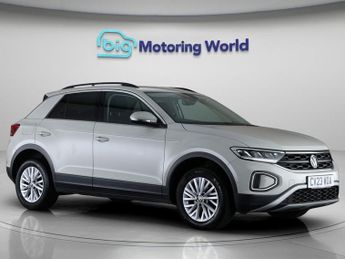 Volkswagen T-Roc LIFE TSI