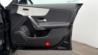 Mercedes-Benz CLA CLA 250 E AMG LINE PREMIUM