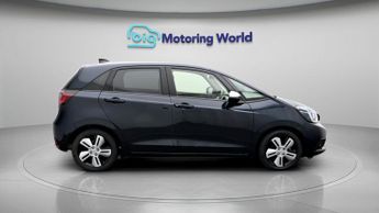 Honda Jazz I-MMD EX