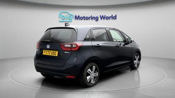 Honda Jazz I-MMD EX