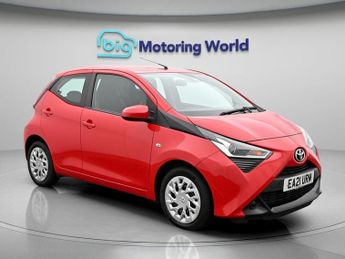 Toyota AYGO VVT-I X-PLAY X-SHIFT TSS