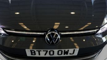 Volkswagen Golf STYLE ETSI DSG