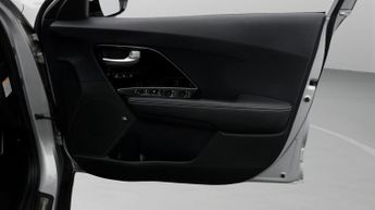 Kia Niro 4 PLUS
