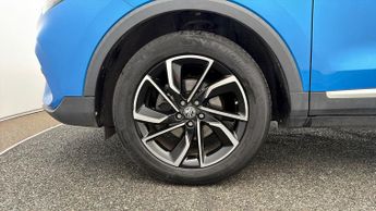 MG MG ZS EXCLUSIVE T-GDI