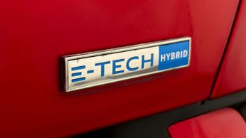 Renault Arkana ICONIC E-TECH