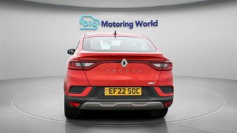 Renault Arkana ICONIC E-TECH