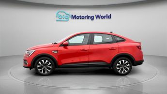 Renault Arkana ICONIC E-TECH