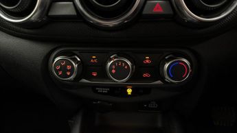 Nissan Juke DIG-T ACENTA DCT
